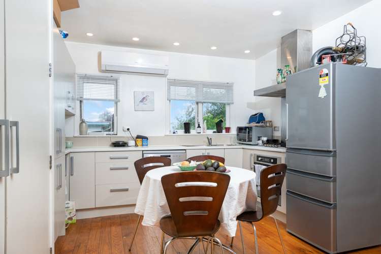 74 Forest Hill Road Henderson_1