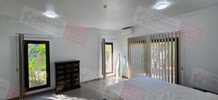 Address withheld Denarau_25