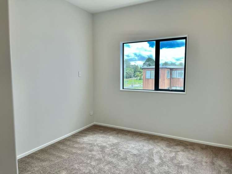 33 Coast Garden Drive Hobsonville_11