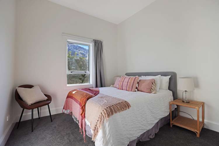 9 Alford Forest Road Allenton_18