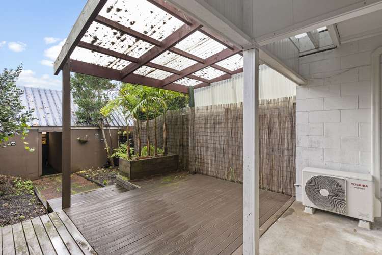 5/106 West Coast Road Glen Eden_10