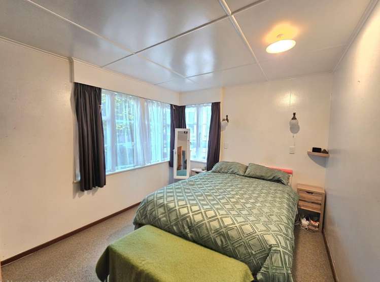 22 Clinton Street 10844_5