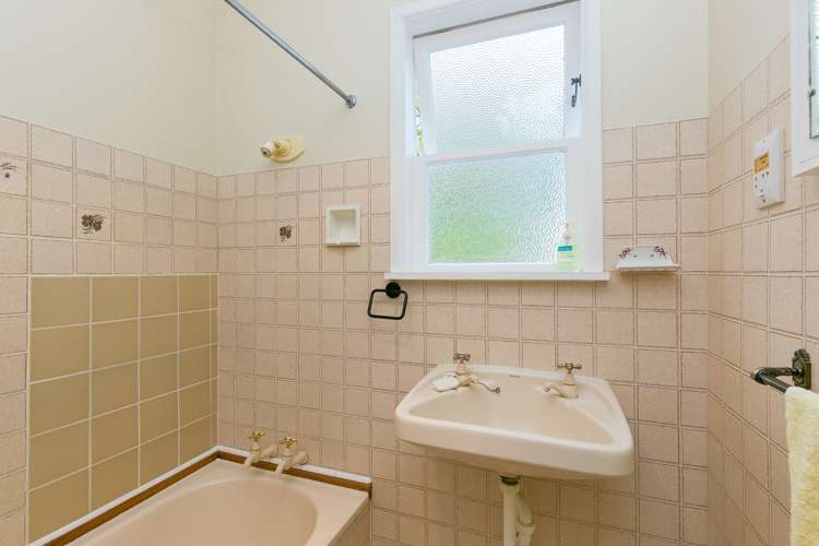 23 Nevay Road Miramar_11