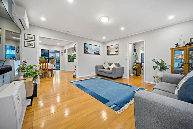 7 Netherlands Avenue Kelston_4