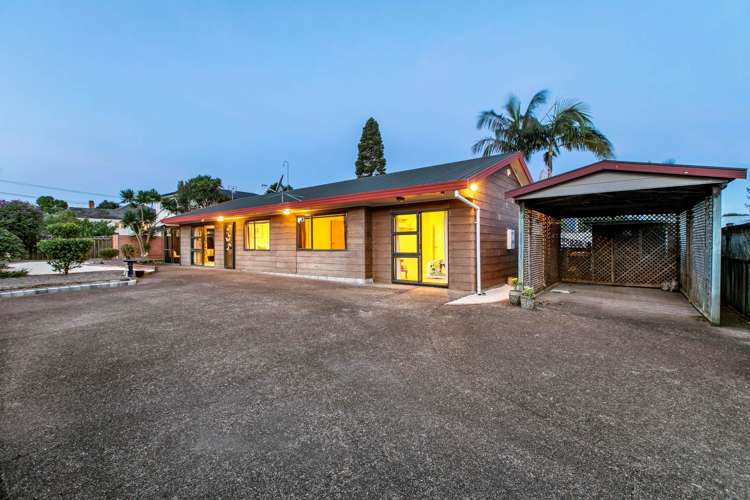 5a Waione Avenue Te Atatu Peninsula_5