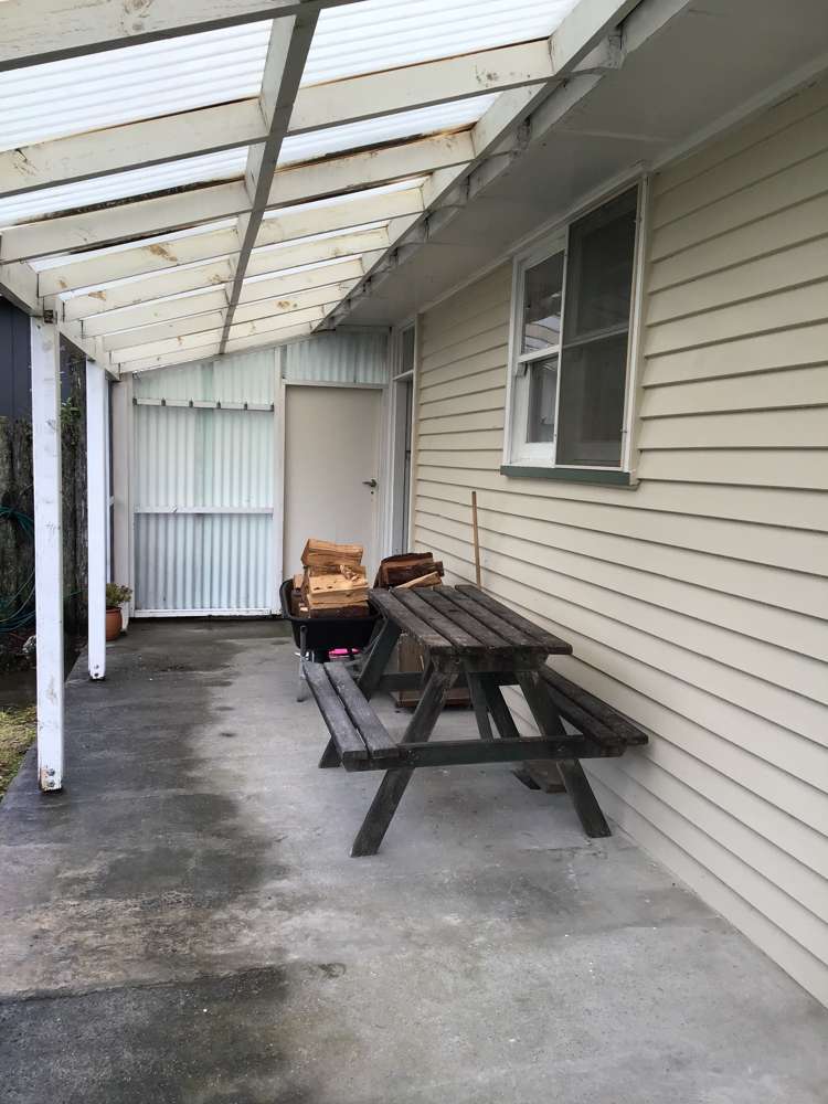 5 Awarua Place Haast_11