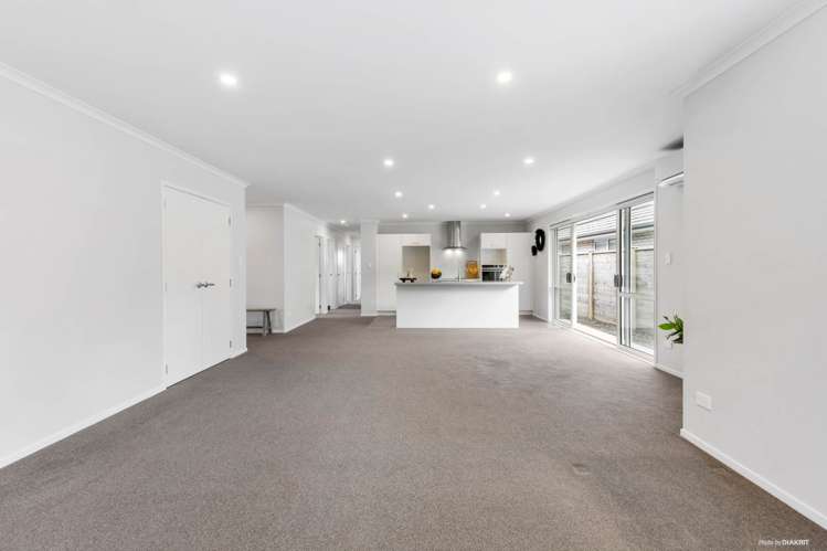 3 Harry Close Warkworth_30