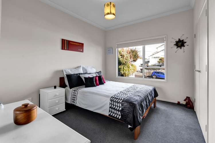 19 Nobs Line Strandon_13