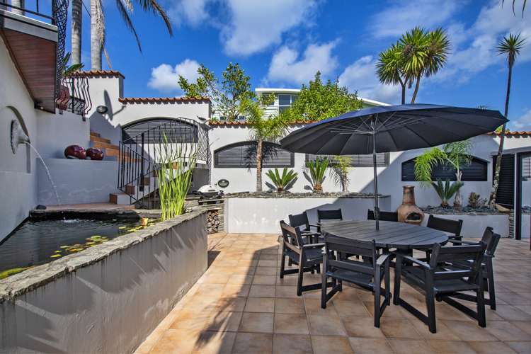 10 Breadalbane Place Langs Beach_12