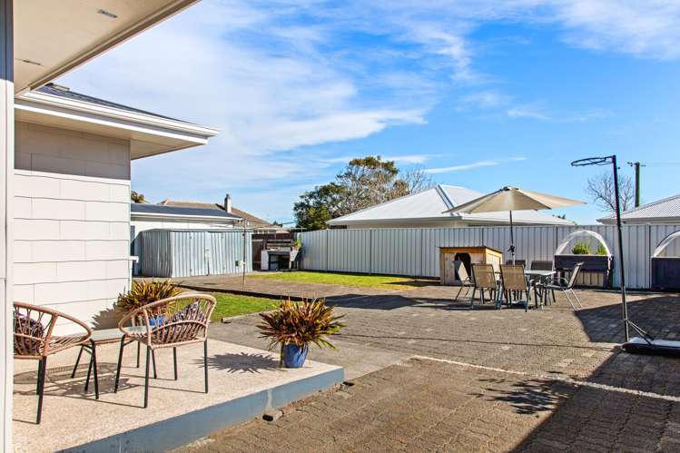 21 Queens Road Elgin_19