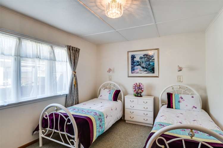 319 Kennedy Road Onekawa_9