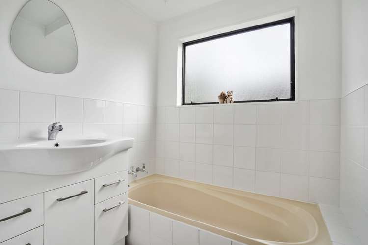 2/6a Bunnythorpe Road Papakura_10