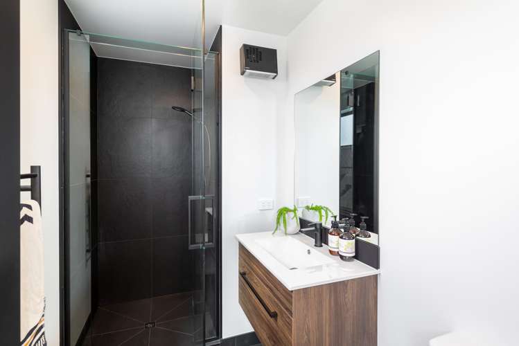 4/141 Oram Avenue New Brighton_12