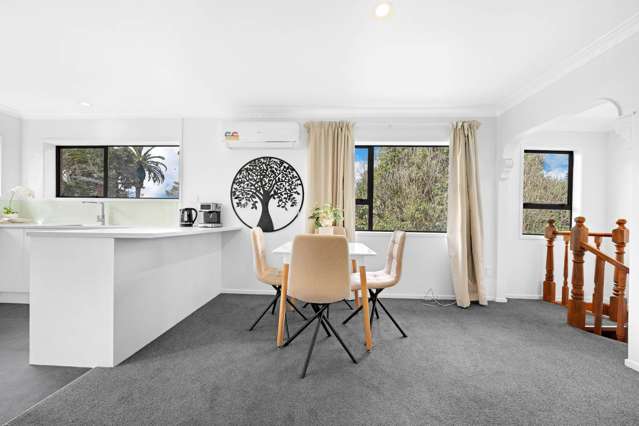 2/1 Claude Brookes Drive Henderson_4
