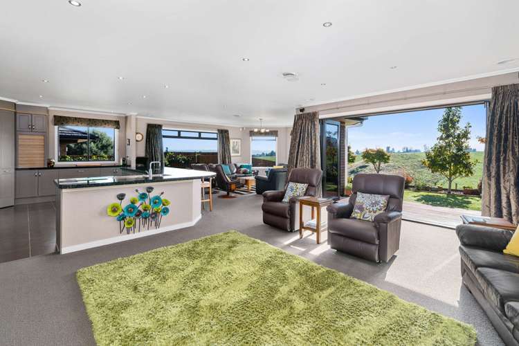 25 Devoy Drive Owhata_4