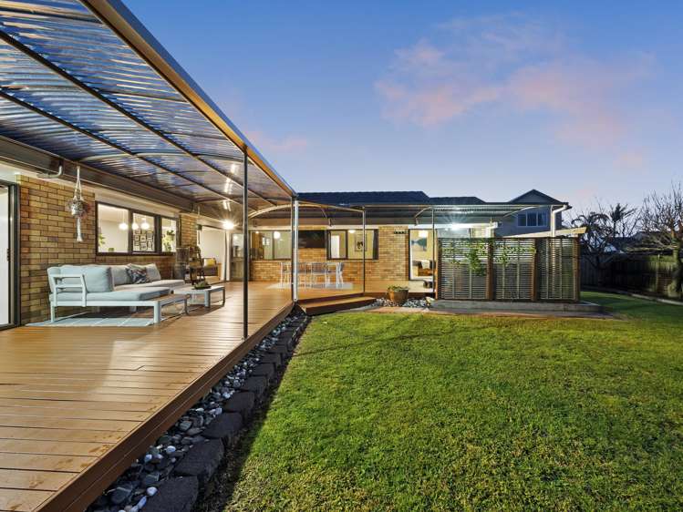 61 Rushgreen Avenue Pahurehure_16