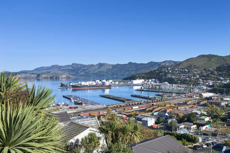 61 Reserve Terrace Lyttelton_17