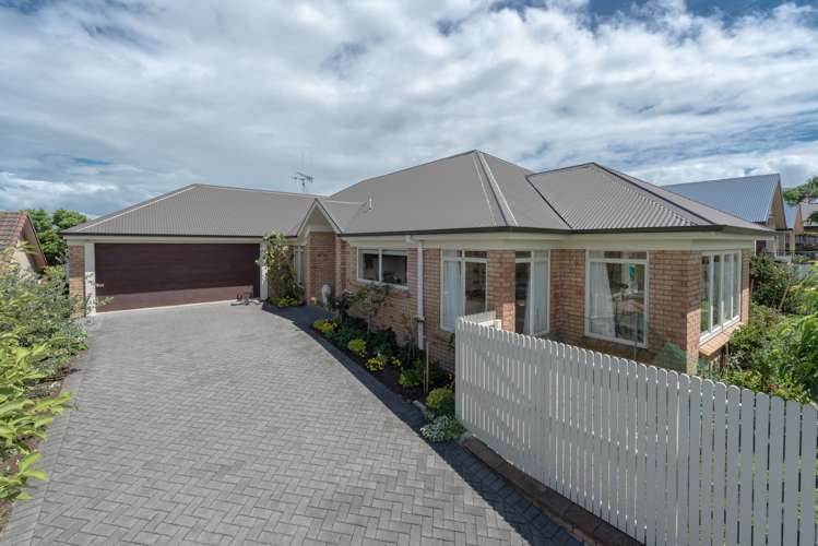 120 Rototuna Road Rototuna_14