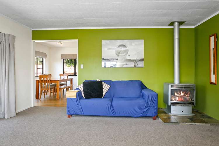 45 Sheridan Crescent Leamington_6