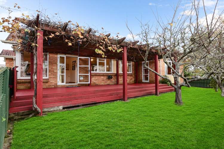 6 Bellmont Avenue Chartwell_1