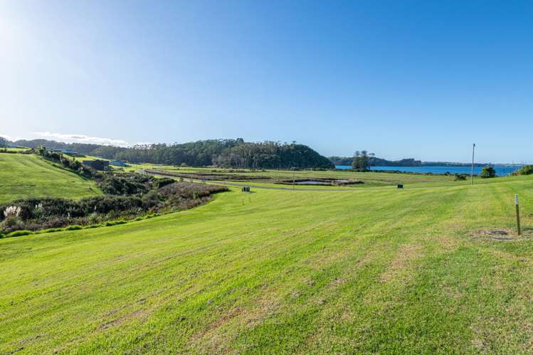 1 Taemai Place, Weiti Bay Okura_17