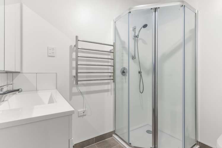 206/28C Eileen Newey Place Henderson_12