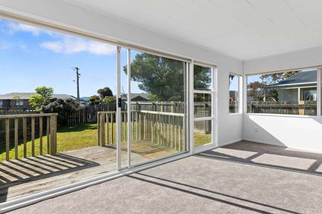15 Bronte Place Owhata_1