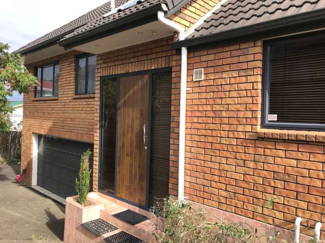 2/93 Macleans Road Bucklands Beach_2