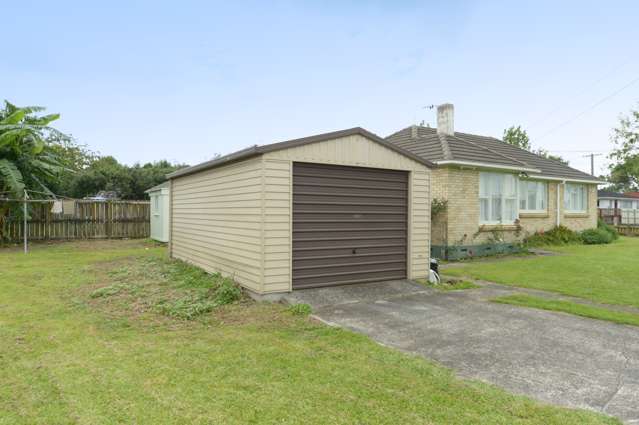 45 Yeats Crescent Fairfield_1