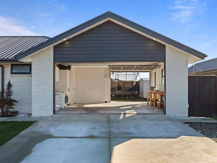 1 Talon Drive Rolleston_18