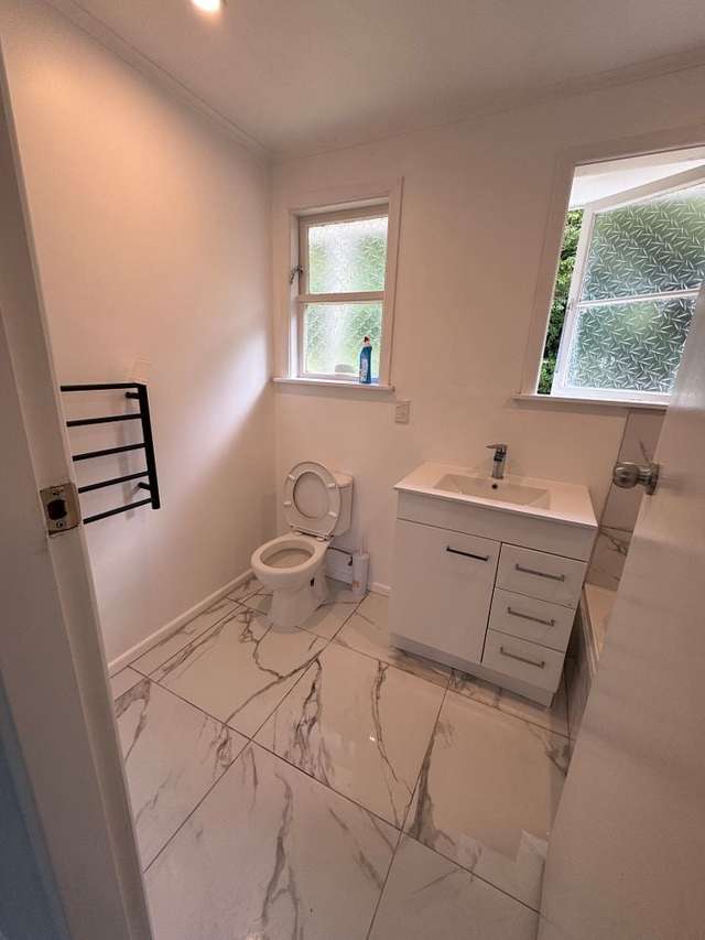 9 Gribble Grove Stokes Valley_4