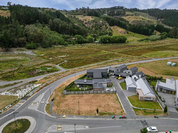 1 Betty Roberts Lane Cracroft_3