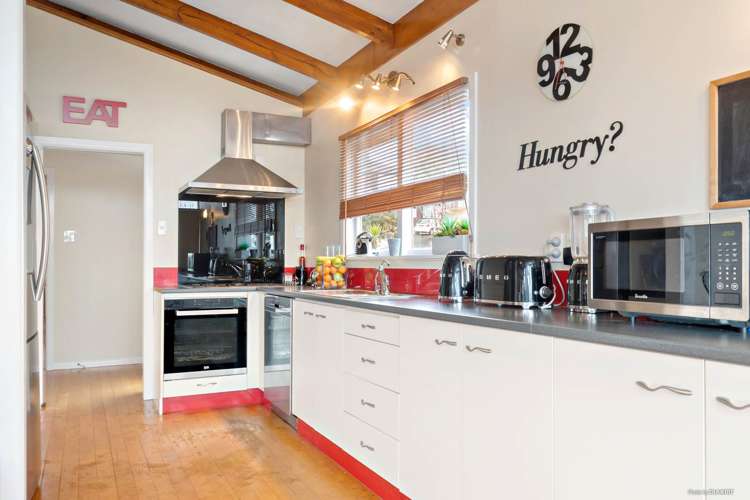 12 Mcfadzean Drive Blockhouse Bay_7