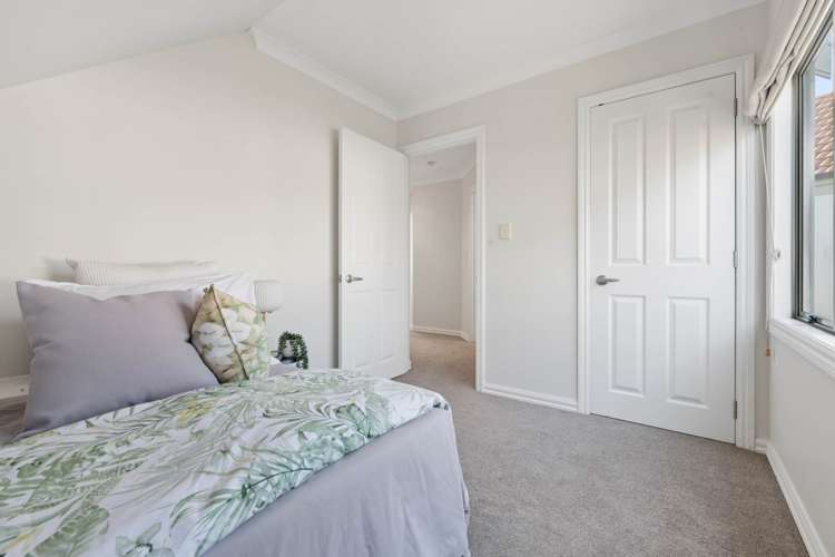 1B Macleans Road Bucklands Beach_16