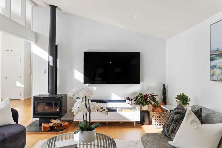 11 Janet Street Sunnyhills_27