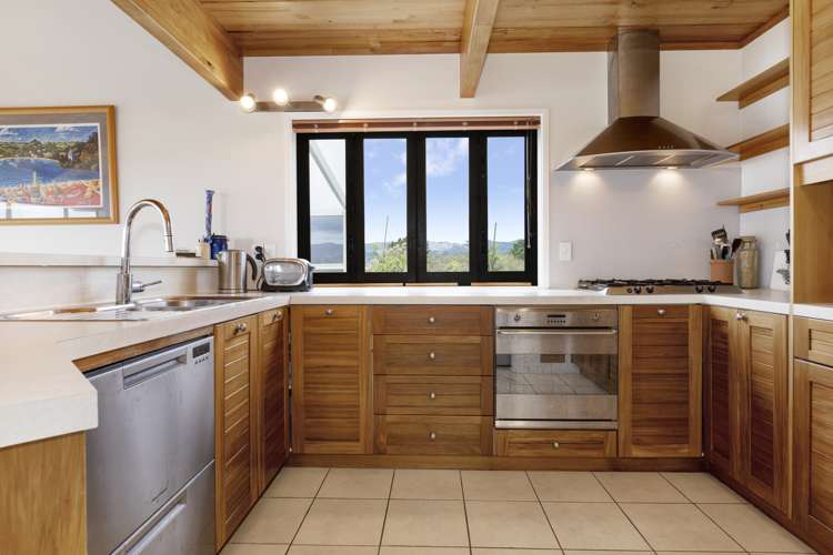 45 The Crowsnest Whitby_11