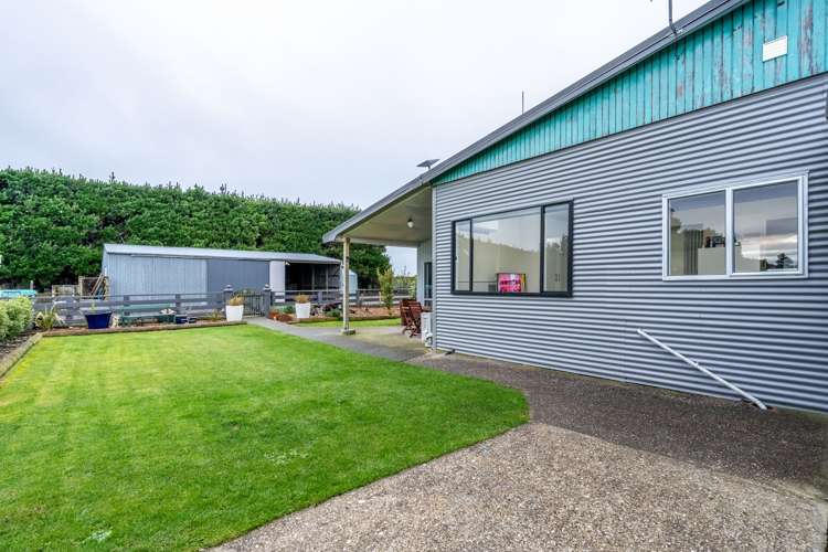 143 Flora Road East Makarewa_32