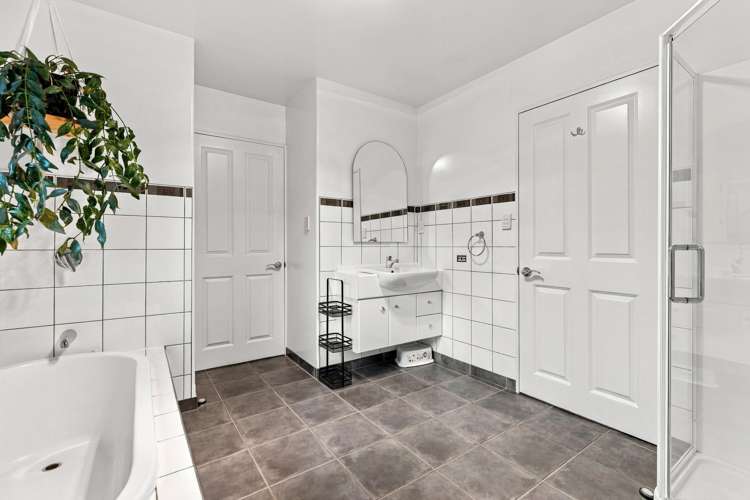 19 Faith Place West Melton_16