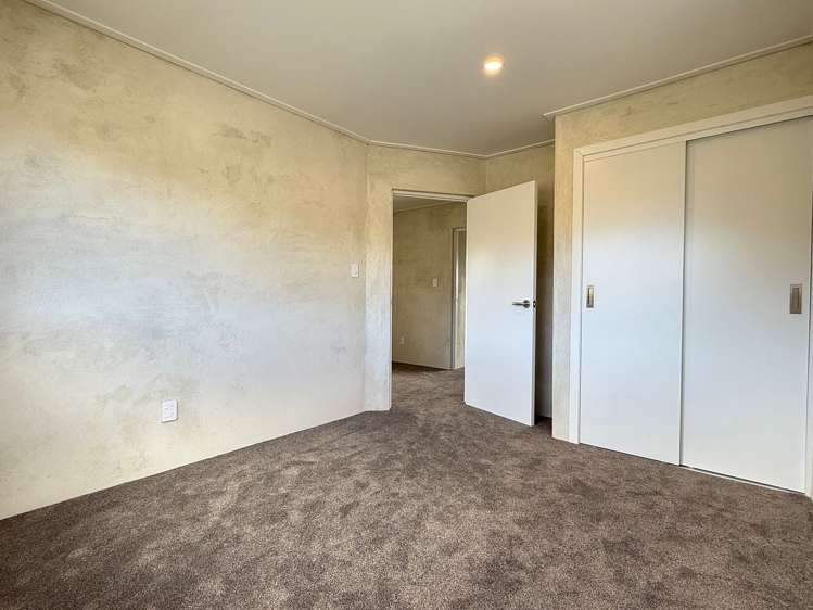 86 Tiriwa Drive Massey_6