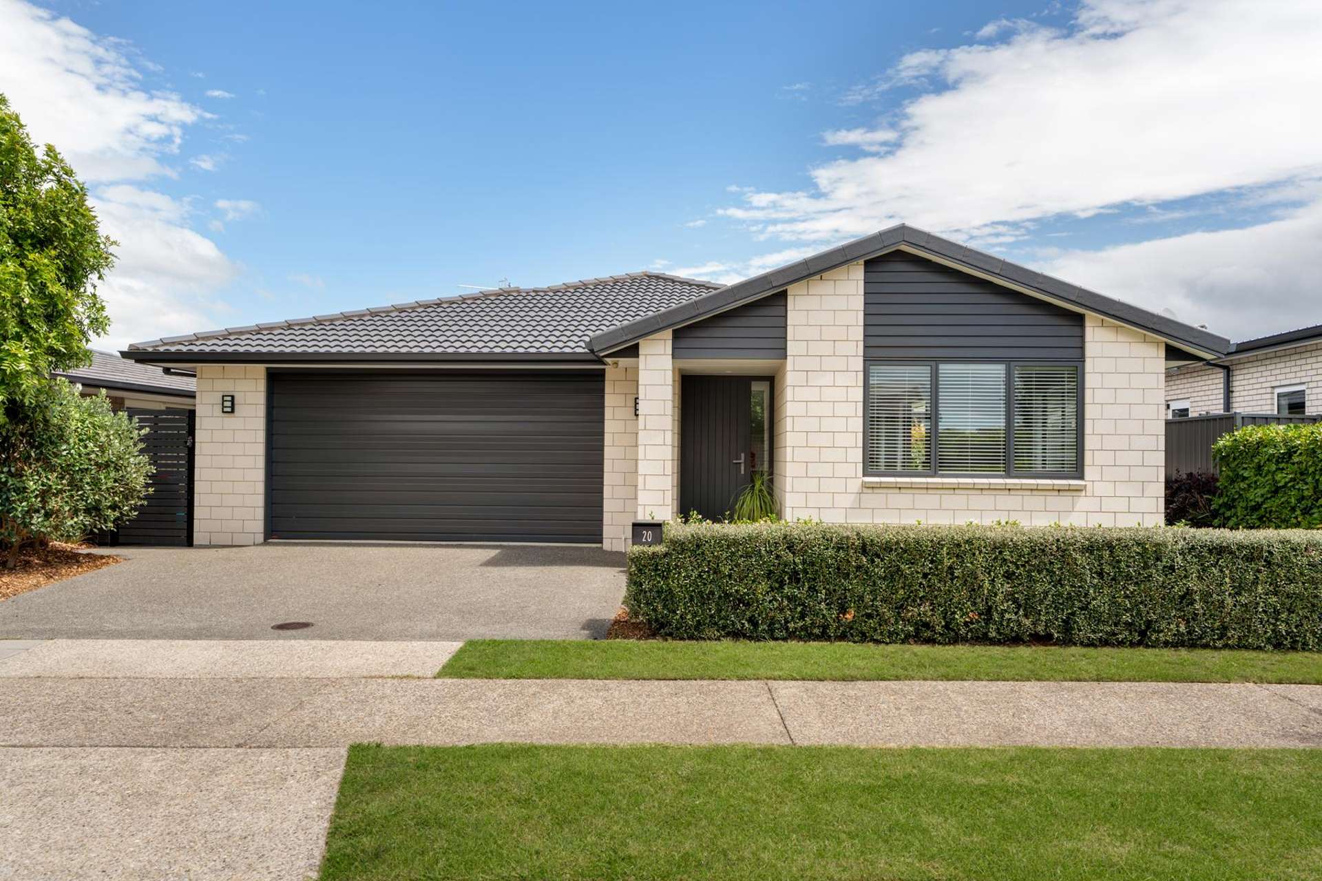 20 Raynor Crescent Pyes Pa_0