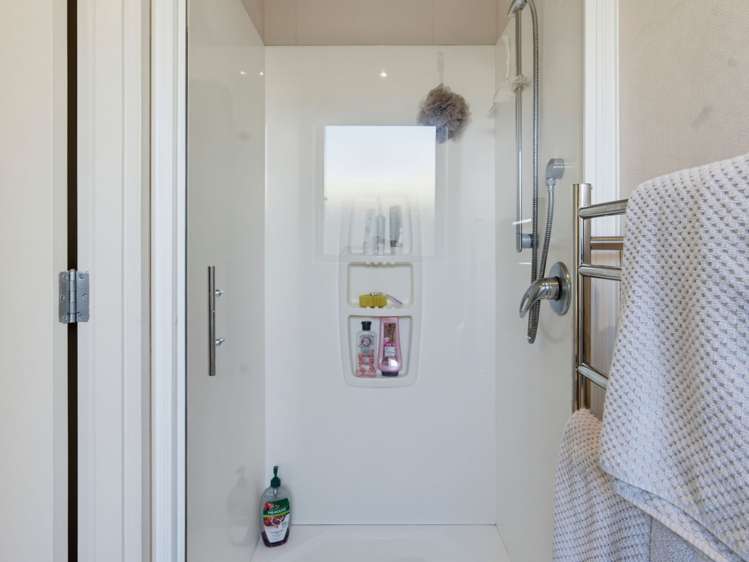 19 Moonlight Drive Rototuna_11