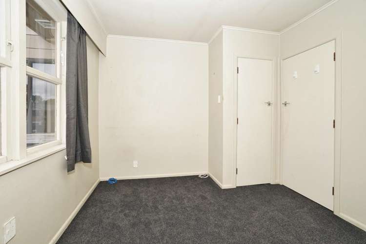 25 Ranui Street 1057_11