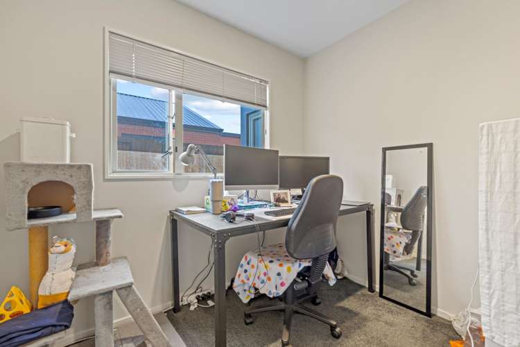 2/21 Alexandra Street_3
