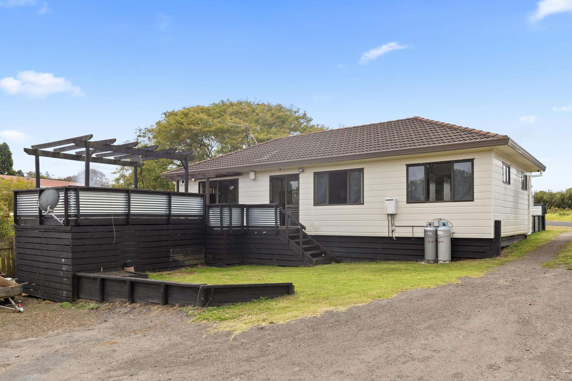 24 Cemetery Road Waiuku_0