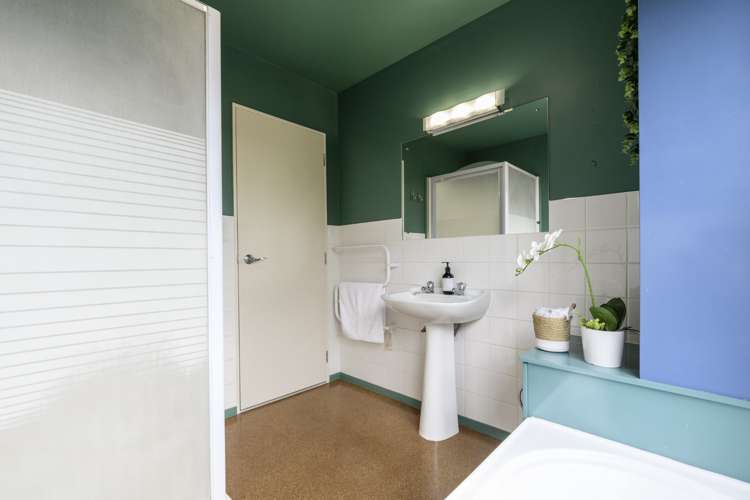 64a Twentysecond Avenue Gate Pa_11