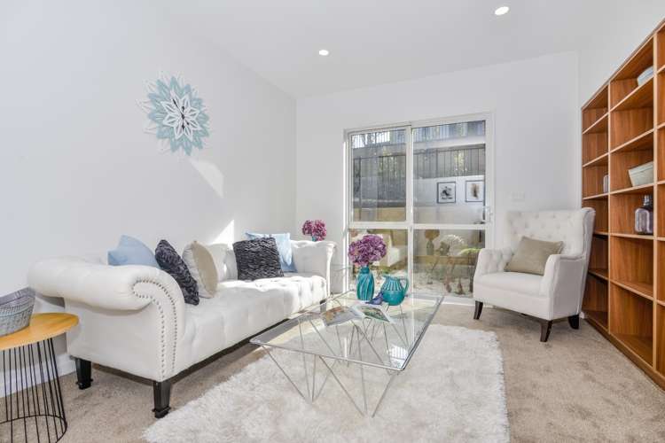 32 Ngahere Views Orewa_11