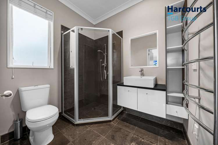 28 Franshell Crescent East Tamaki_10