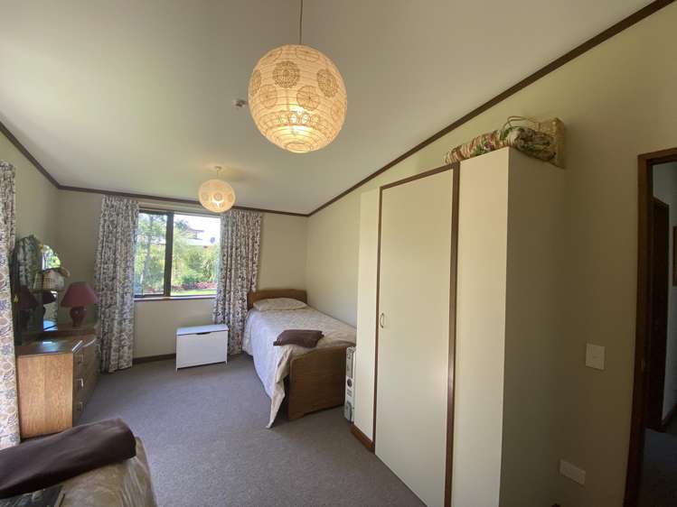 6 Ewing Place Albert Town_9