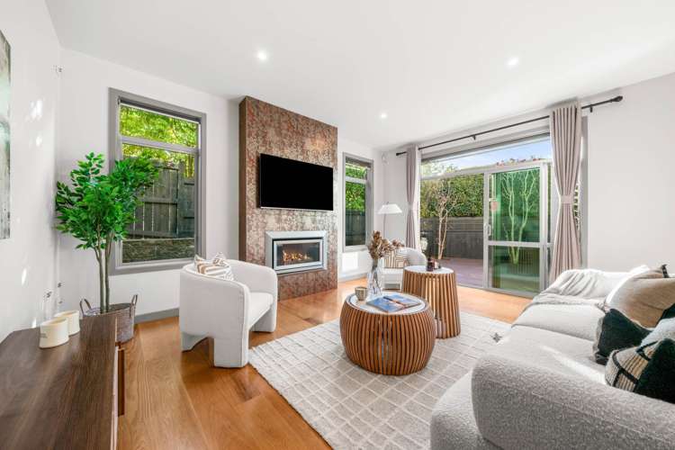 4C Waiatarua Road_3