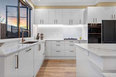 166 Oriental Parade_3